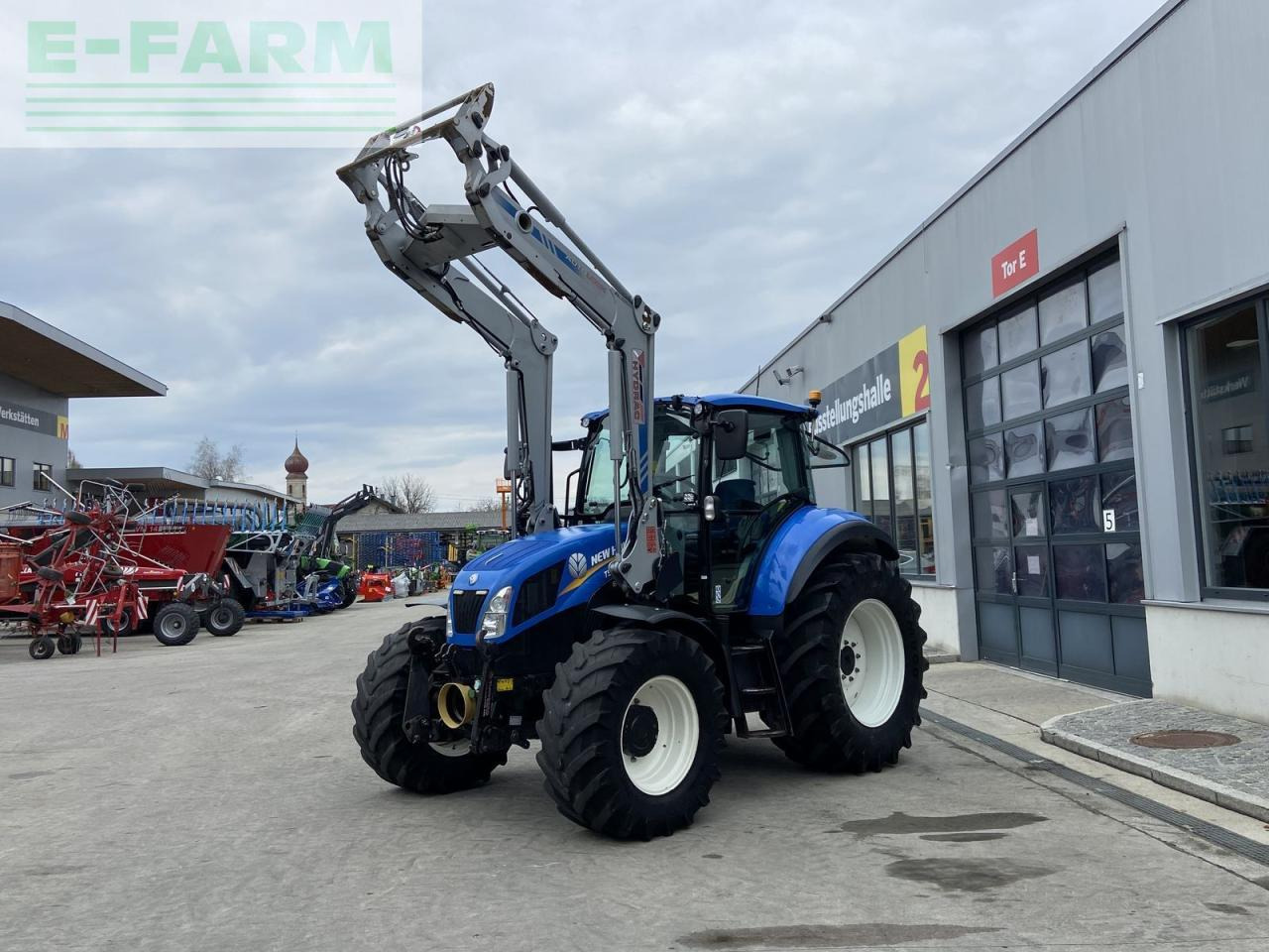 New Holland t5.105 electro command - Tracteur agricole: photos 5 New Holland t5.105 electro command - Tracteur agricole: photos 5