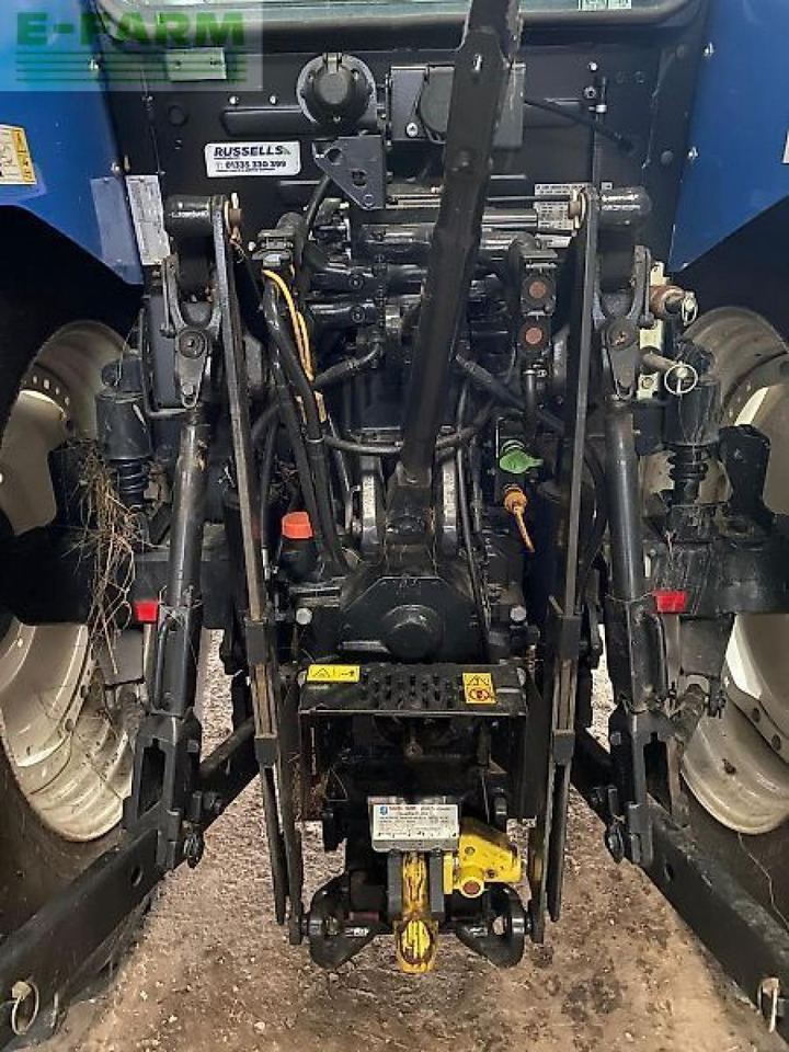 New Holland t5.120 - Tracteur agricole: photos 3 New Holland t5.120 - Tracteur agricole: photos 3