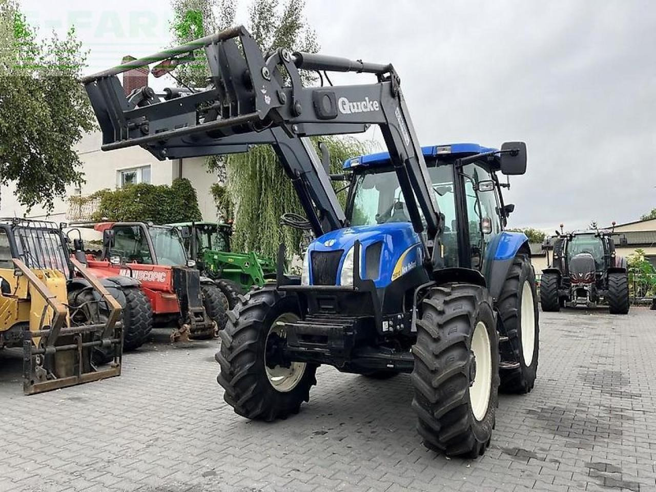 New Holland t6010 plus + quicke q55 Plus - Tracteur agricole: photos 2 New Holland t6010 plus + quicke q55 Plus - Tracteur agricole: photos 2