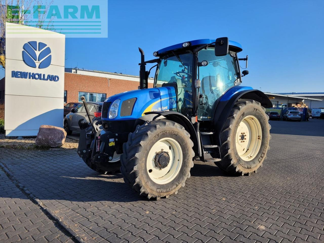 New Holland t6020 elite Elite - Tracteur agricole: photos 2 New Holland t6020 elite Elite - Tracteur agricole: photos 2