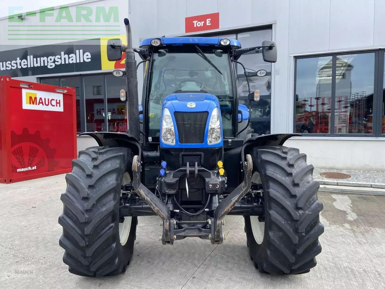 New Holland t6050 elite Elite - Tracteur agricole: photos 2 New Holland t6050 elite Elite - Tracteur agricole: photos 2