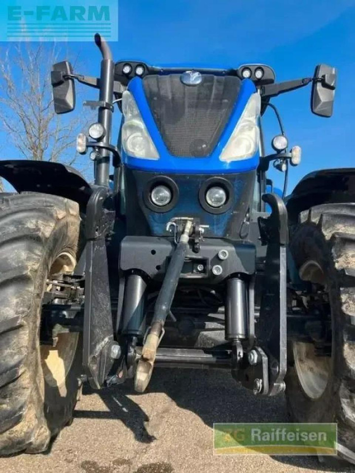 New Holland t7.175 - Tracteur agricole: photos 3 New Holland t7.175 - Tracteur agricole: photos 3
