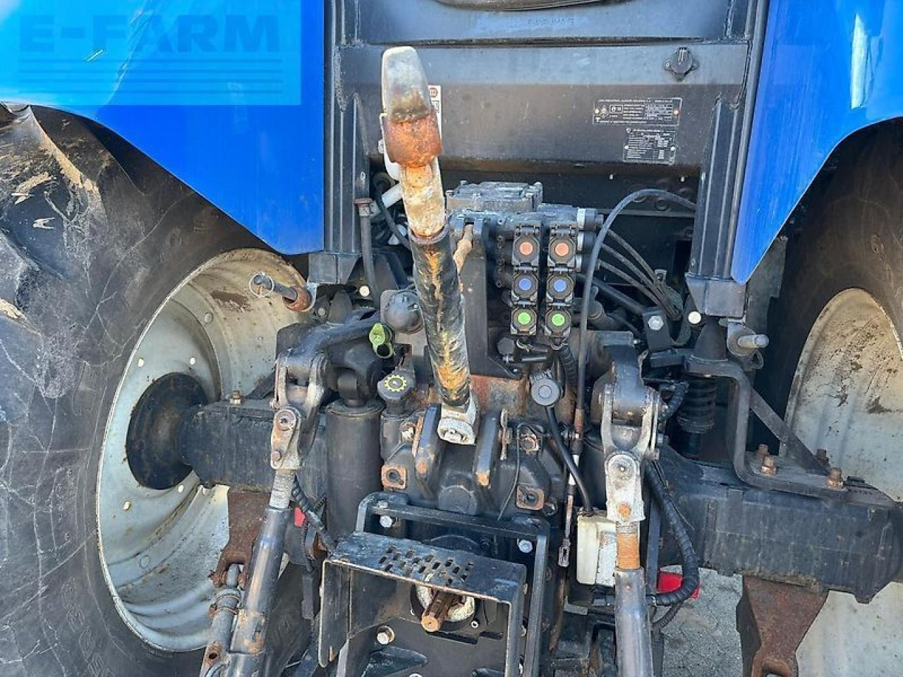 New Holland t7.175 - Tracteur agricole: photos 4 New Holland t7.175 - Tracteur agricole: photos 4