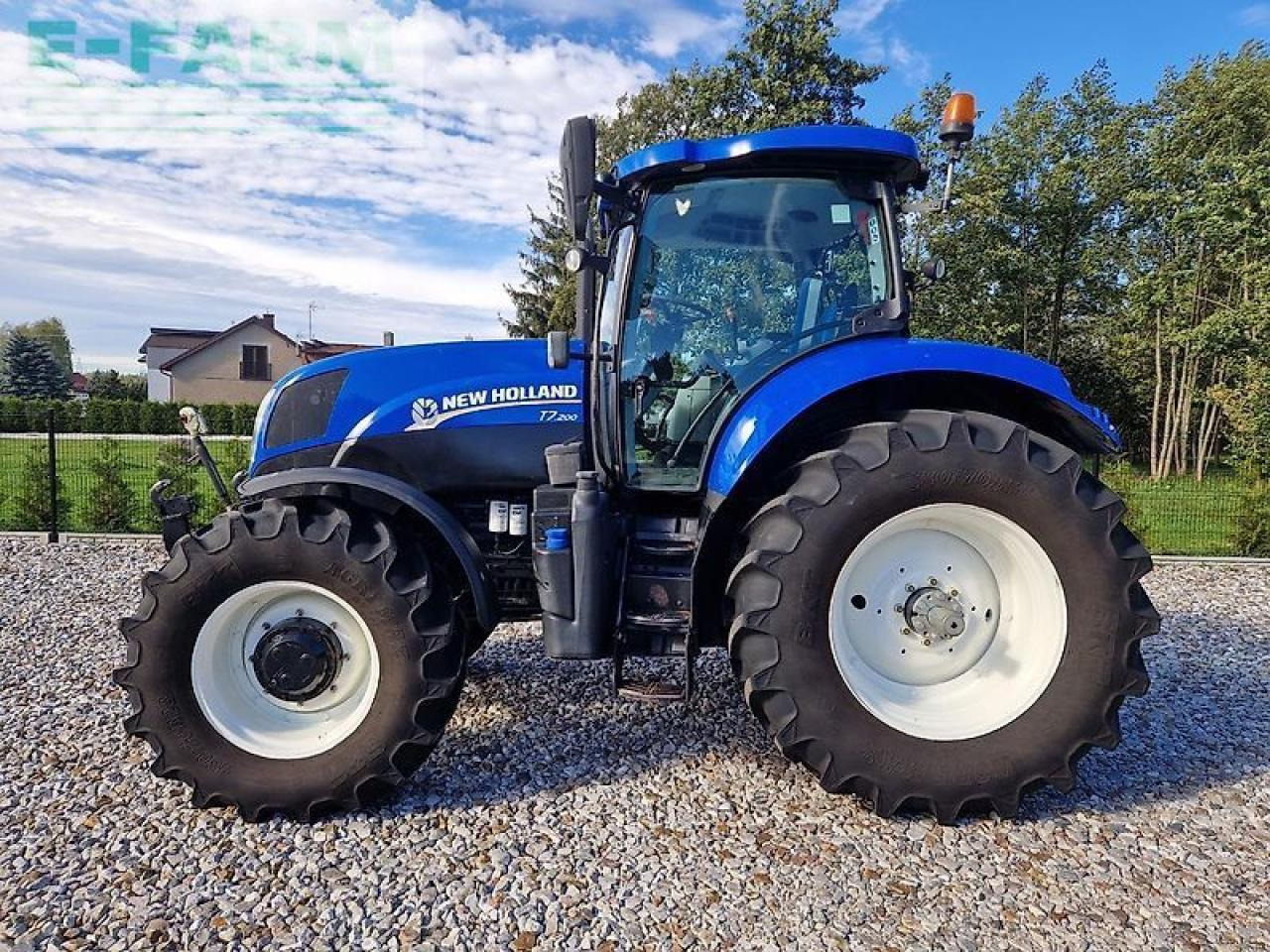 New Holland t7.200 powercommand - Tracteur agricole: photos 2 New Holland t7.200 powercommand - Tracteur agricole: photos 2