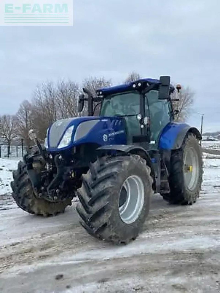 New Holland t7.210 autocommand blue power - Tracteur agricole: photos 2 New Holland t7.210 autocommand blue power - Tracteur agricole: photos 2