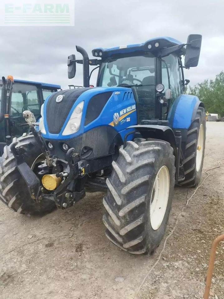 New Holland t7.210acswii - Tracteur agricole: photos 1 New Holland t7.210acswii - Tracteur agricole: photos 1