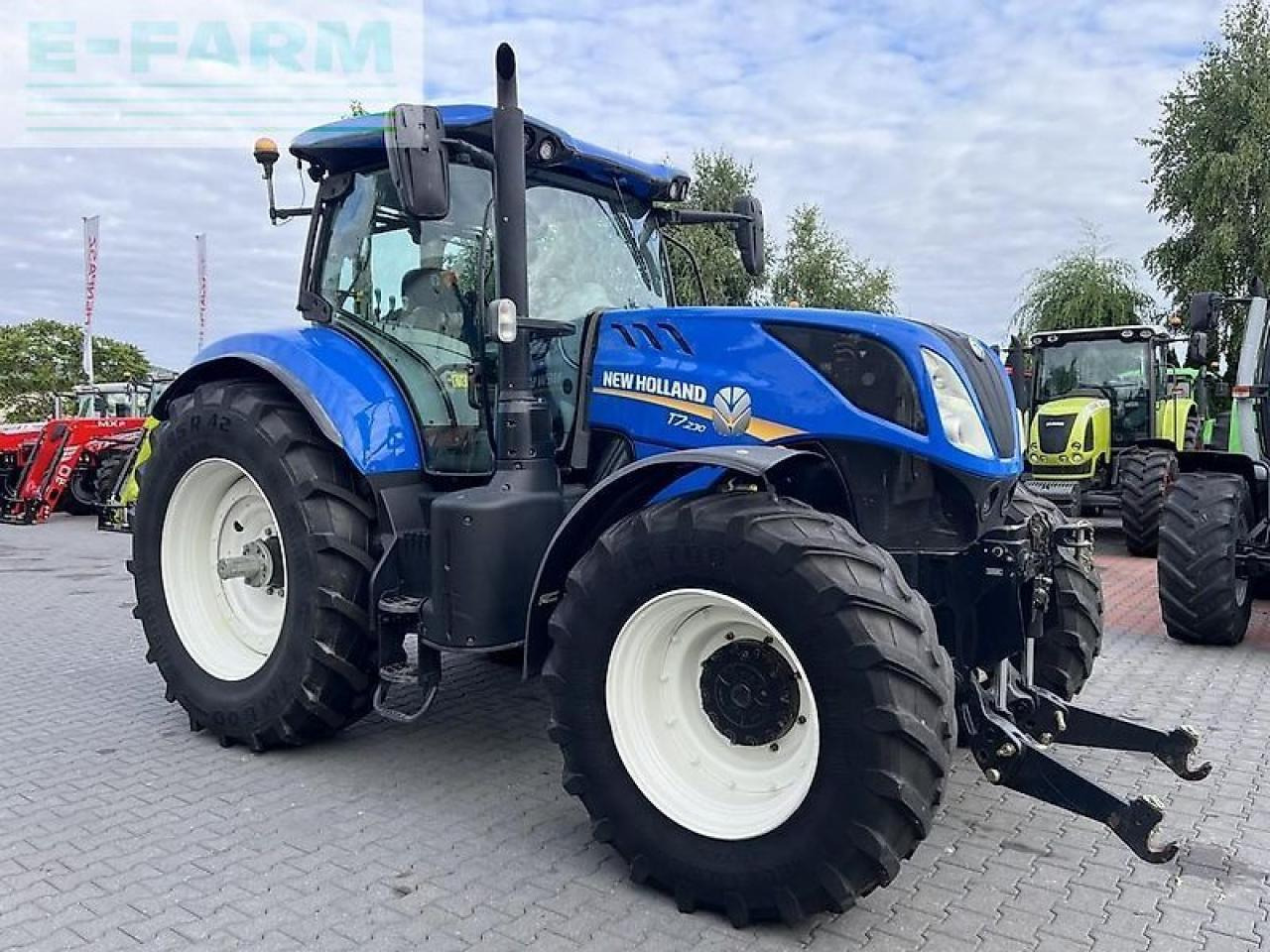 New Holland t7.230 power command - Tracteur agricole: photos 4 New Holland t7.230 power command - Tracteur agricole: photos 4