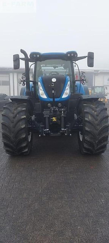 New Holland t7.245 ac - Tracteur agricole: photos 5 New Holland t7.245 ac - Tracteur agricole: photos 5