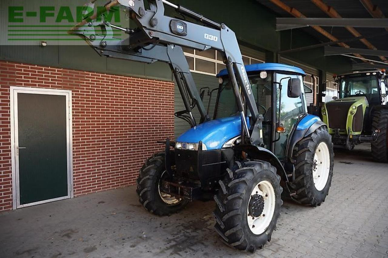 New Holland td80d mit quicke frontlader D - Tracteur agricole: photos 3 New Holland td80d mit quicke frontlader D - Tracteur agricole: photos 3
