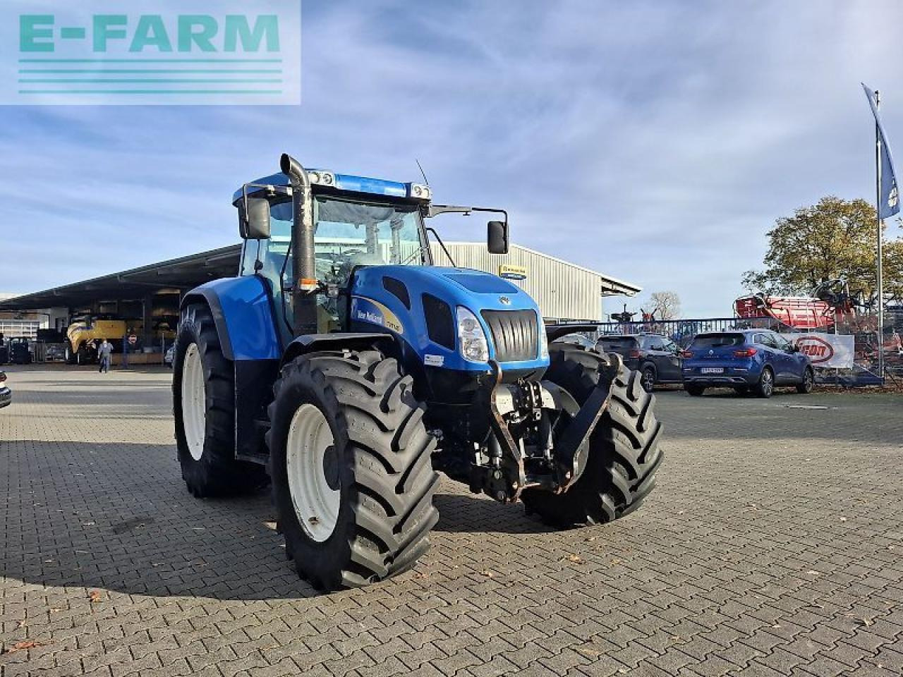 New Holland tvt 145 - Tracteur agricole: photos 4 New Holland tvt 145 - Tracteur agricole: photos 4