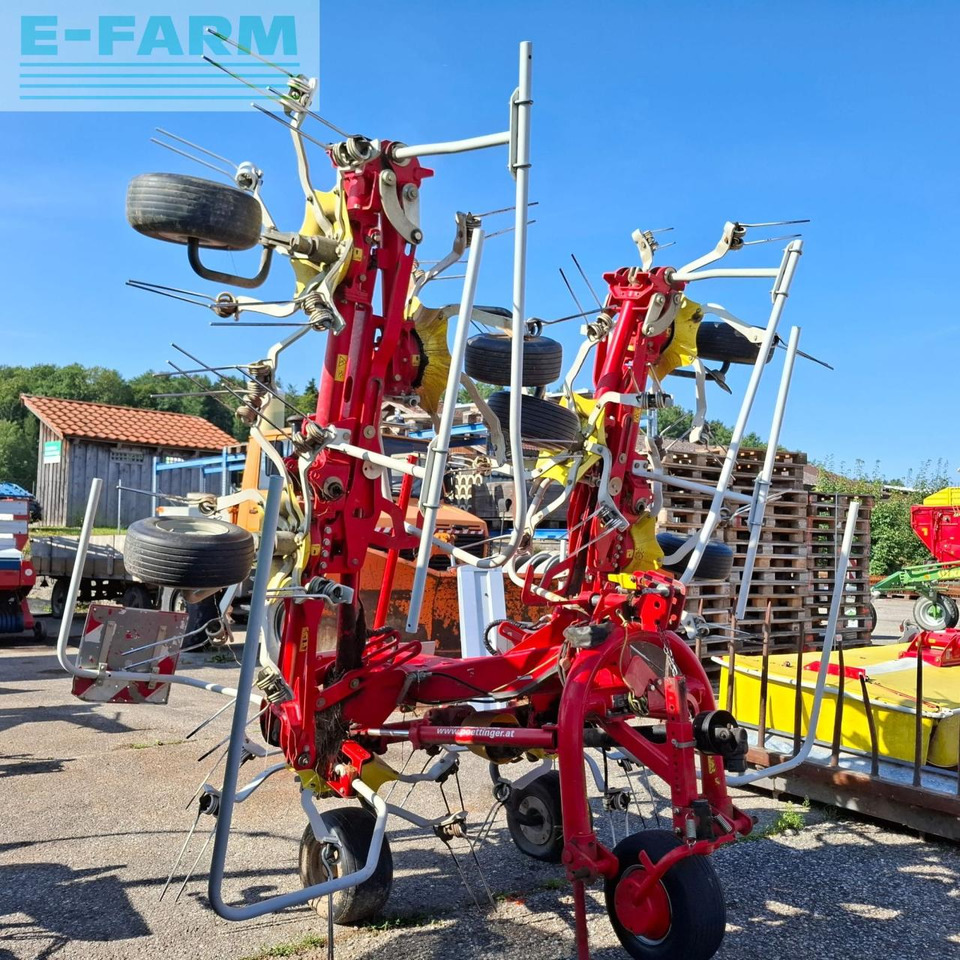 Pöttinger Kreiselheuer /HIT 8.91 - Faneuse: photos 3 Pöttinger Kreiselheuer /HIT 8.91 - Faneuse: photos 3