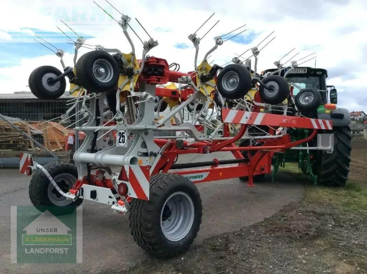 Pöttinger hit 11100 - Faneuse: photos 5 Pöttinger hit 11100 - Faneuse: photos 5