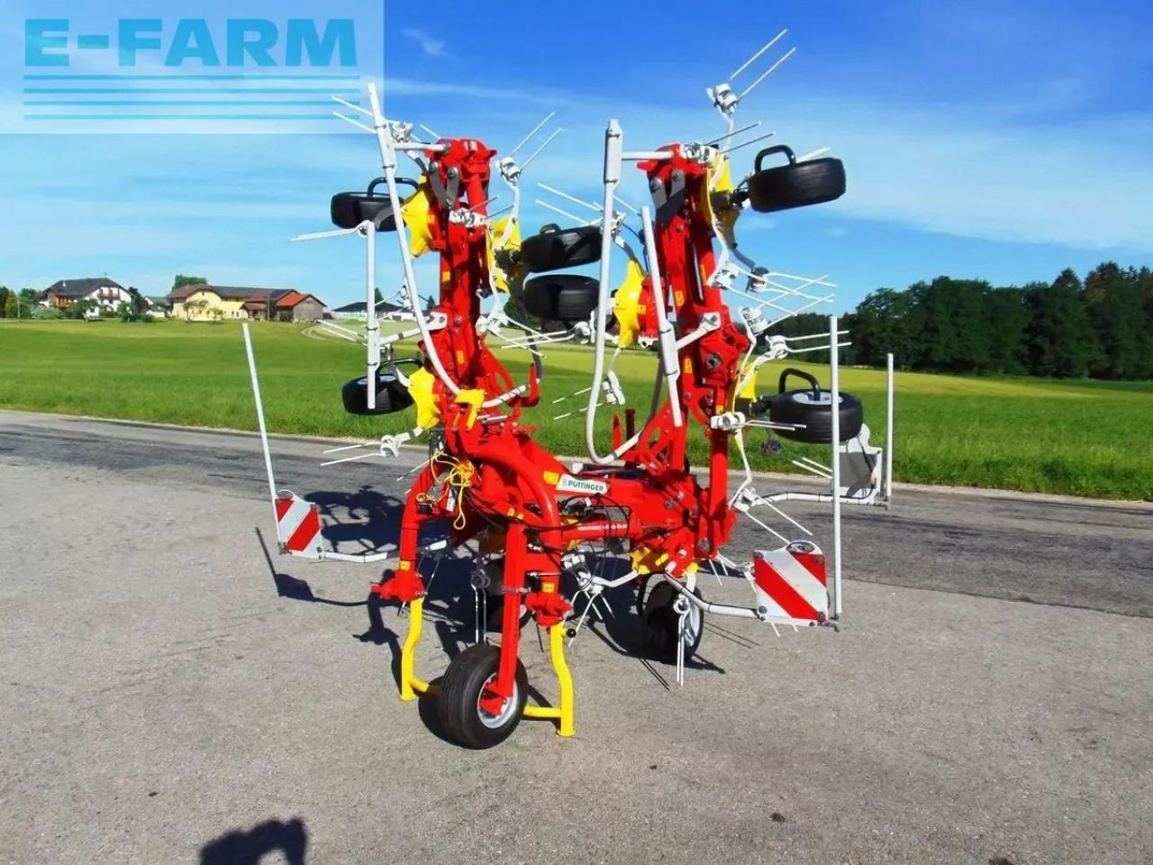 Pöttinger hit 8.81 - Faneuse: photos 1 Pöttinger hit 8.81 - Faneuse: photos 1