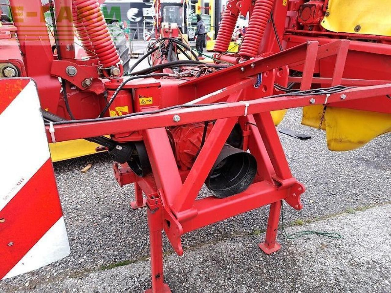 Pöttinger novacat 8600 - Faucheuse: photos 5 Pöttinger novacat 8600 - Faucheuse: photos 5