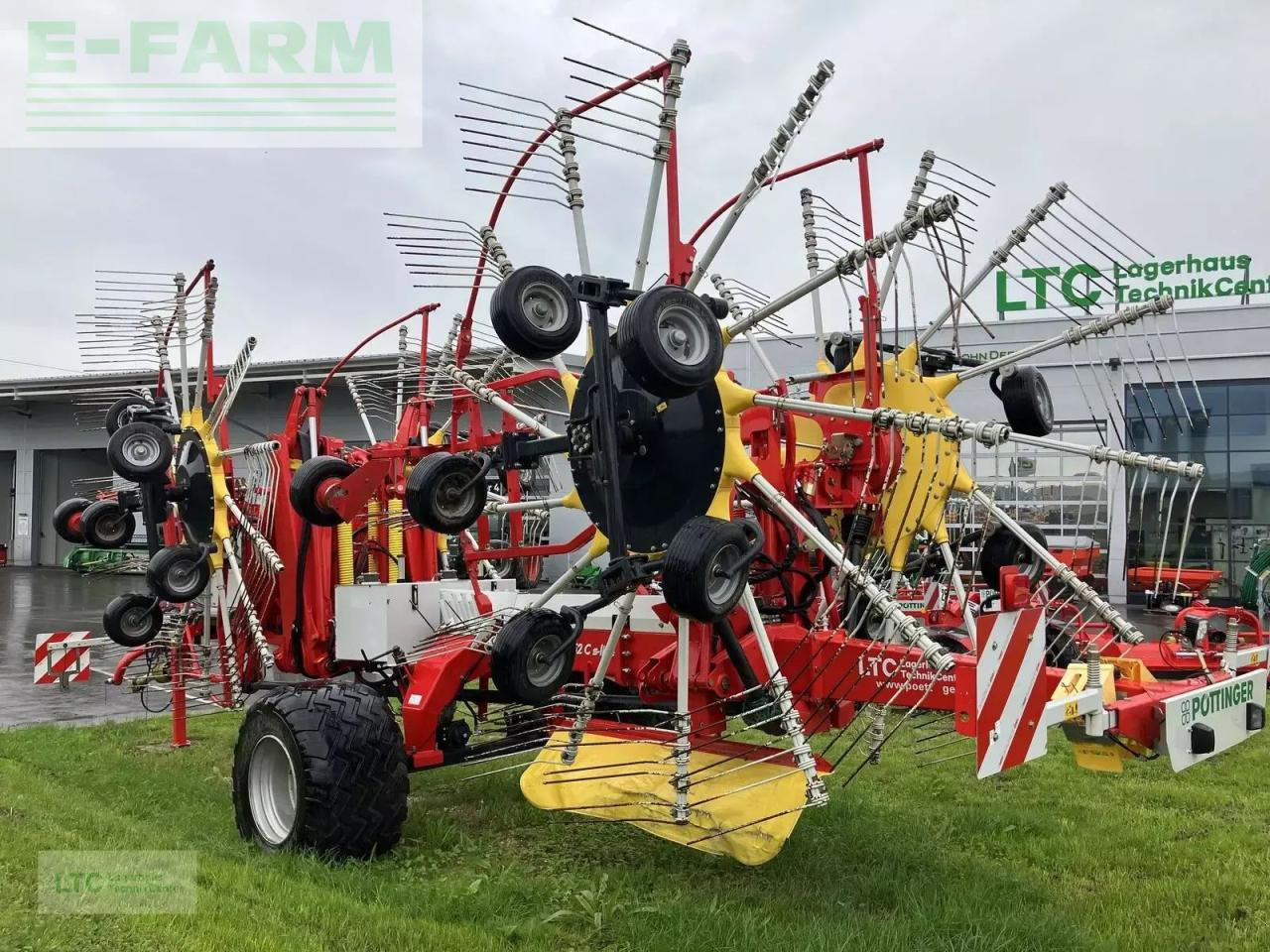 Pöttinger top 1252 c s-line - Faneuse: photos 4 Pöttinger top 1252 c s-line - Faneuse: photos 4