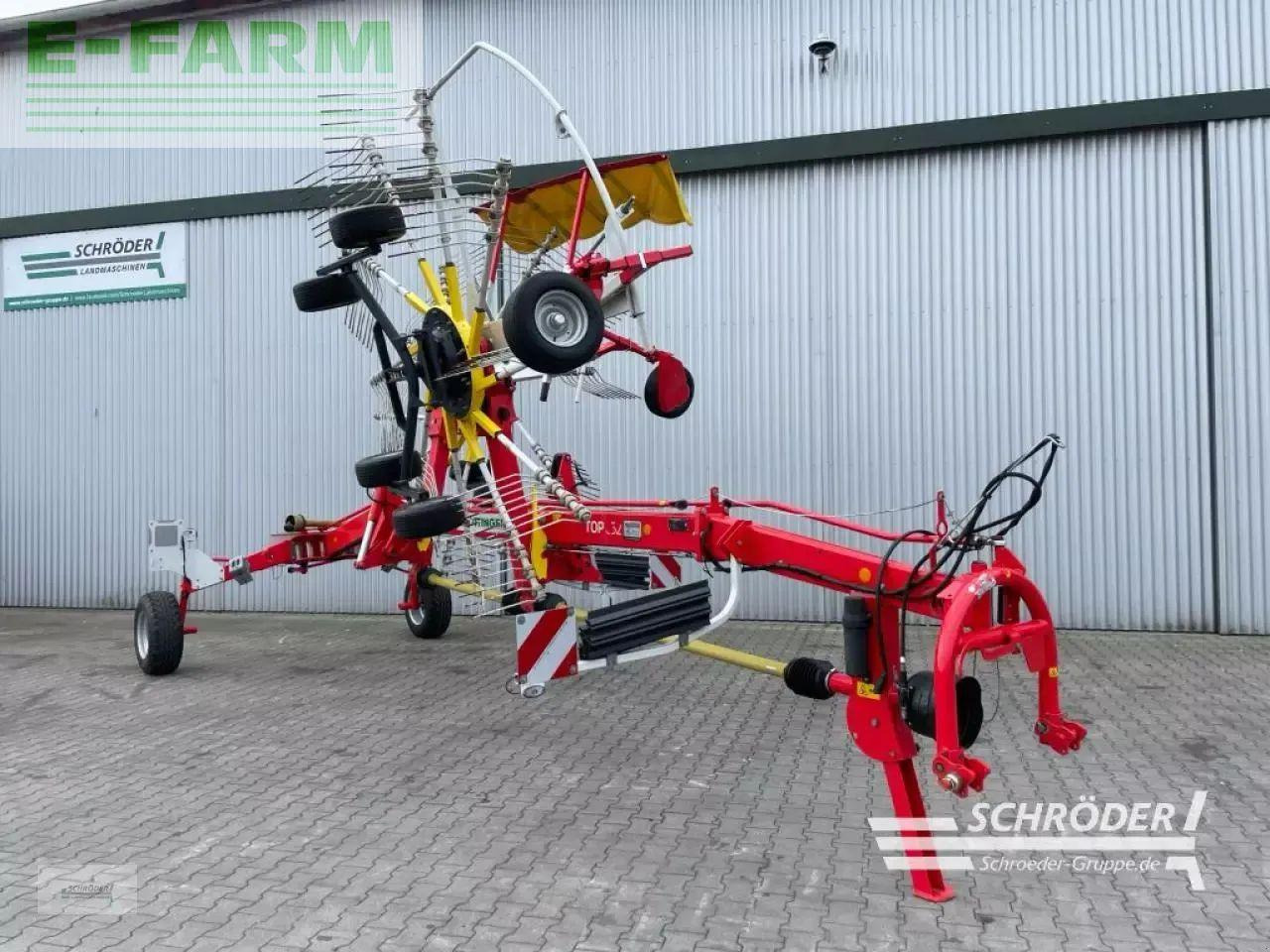 Pöttinger top 652 - Faneuse: photos 1 Pöttinger top 652 - Faneuse: photos 1