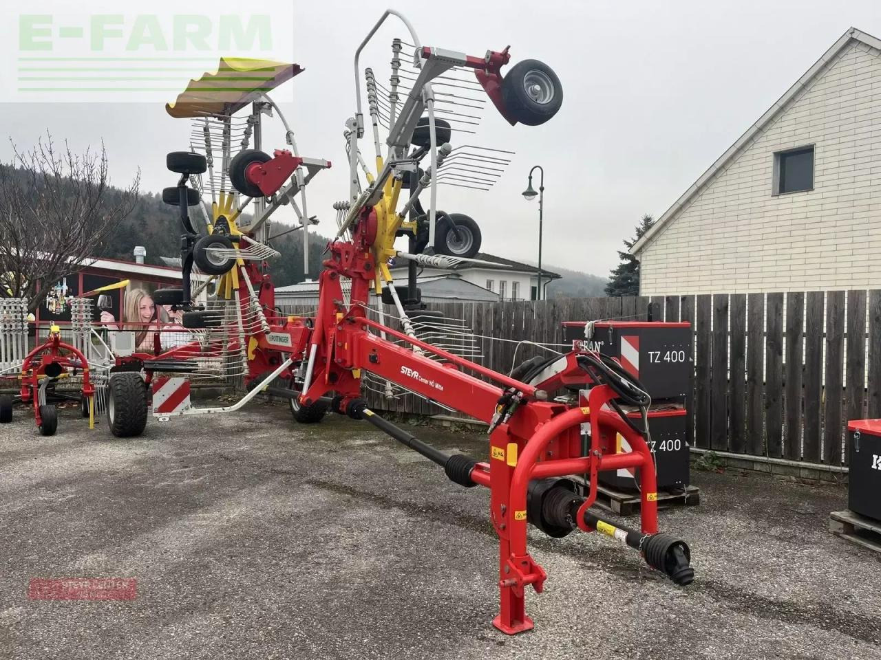 Pöttinger top 662 - Faneuse: photos 1 Pöttinger top 662 - Faneuse: photos 1