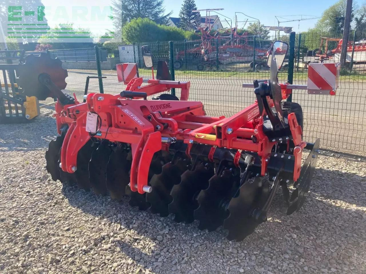 Quivogne dechaumeur a disques - Bineuse: photos 2 Quivogne dechaumeur a disques - Bineuse: photos 2