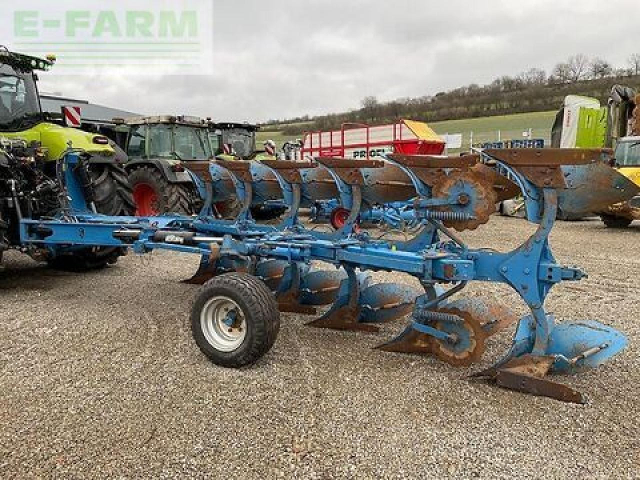 Rabe pavo vha 140 vi mit 6 körperpaaren vario auch - Charrue: photos 5 Rabe pavo vha 140 vi mit 6 körperpaaren vario auch - Charrue: photos 5