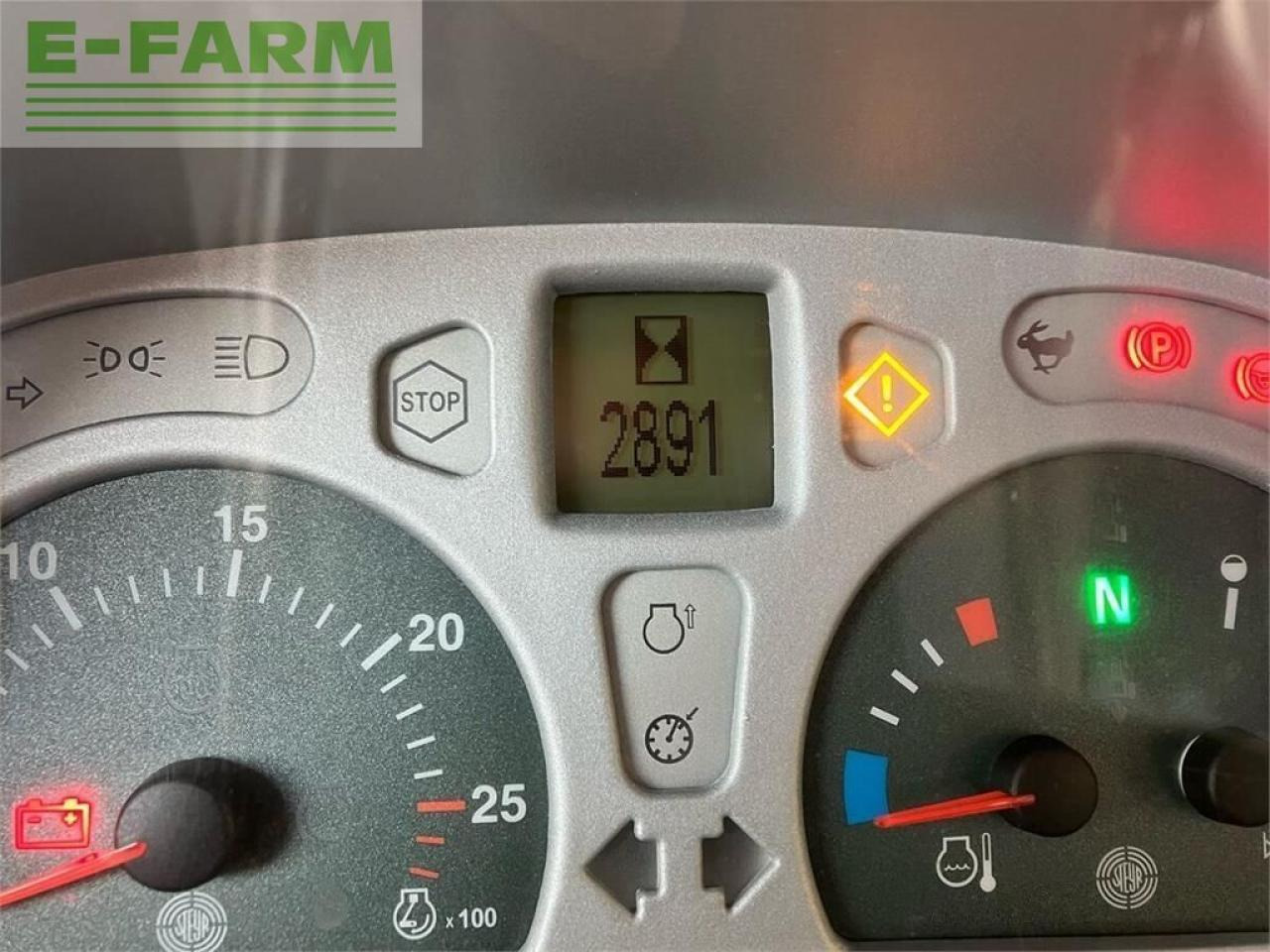 Tracteur agricole Steyr 4110 profi: photos 11 Tracteur agricole Steyr 4110 profi: photos 11