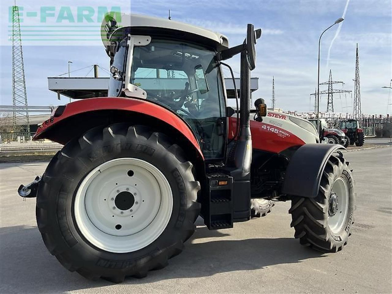 Steyr 4145 profi cvt - Tracteur agricole: photos 5 Steyr 4145 profi cvt - Tracteur agricole: photos 5
