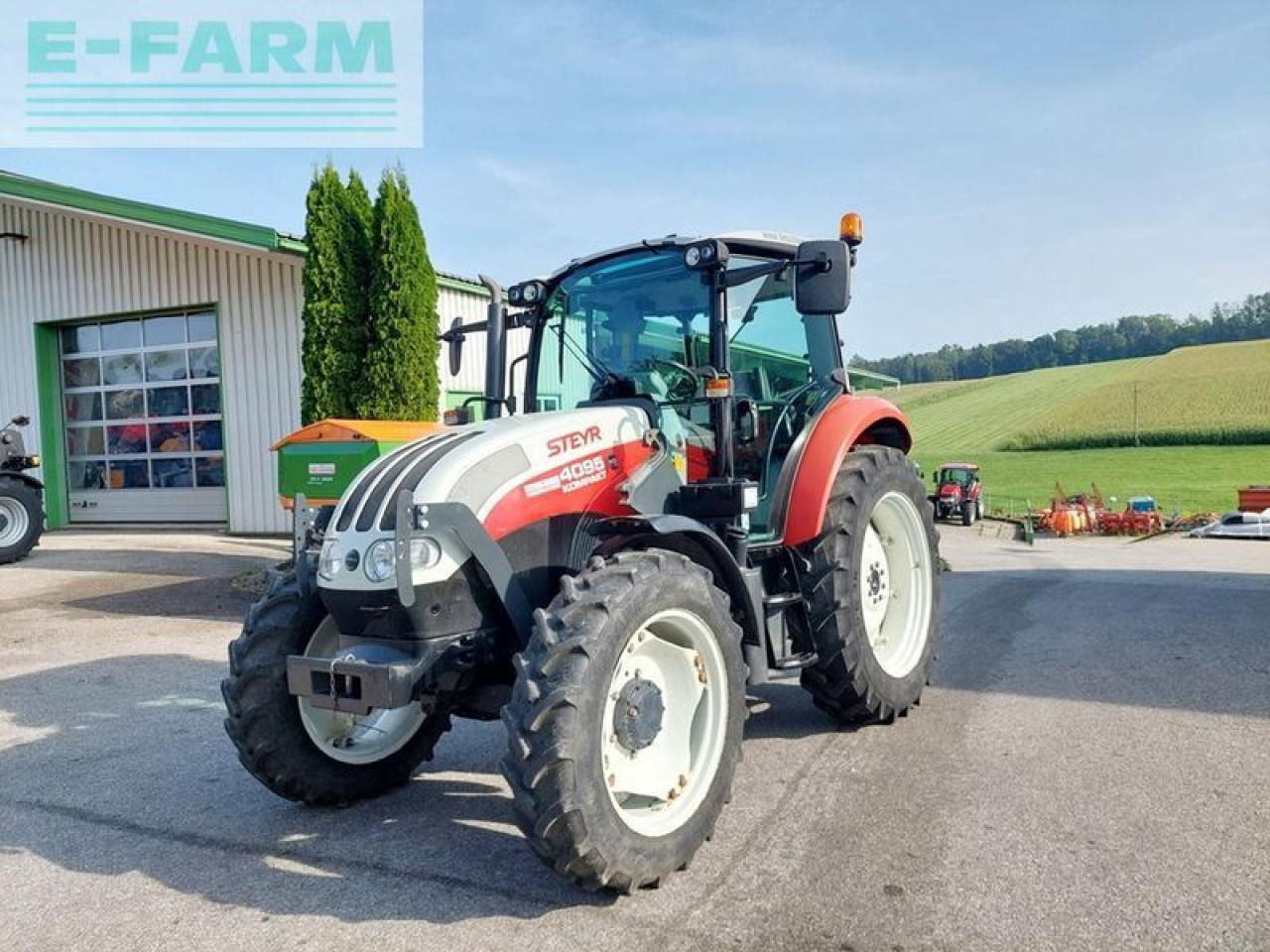 Steyr kompakt 4095 profi 2 - Tracteur agricole: photos 1 Steyr kompakt 4095 profi 2 - Tracteur agricole: photos 1