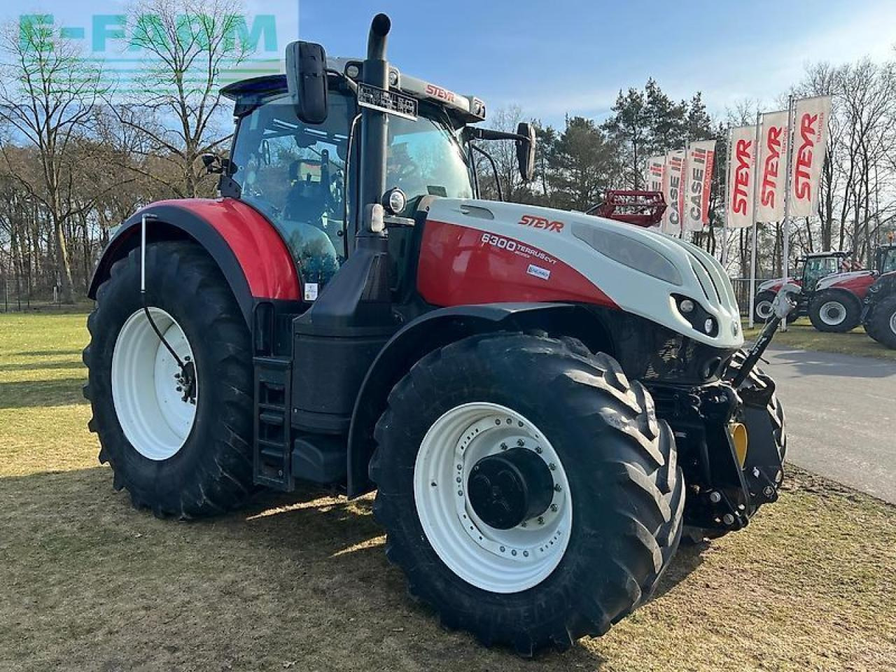 Steyr terrus cvt 6270 CVT - Tracteur agricole: photos 2 Steyr terrus cvt 6270 CVT - Tracteur agricole: photos 2