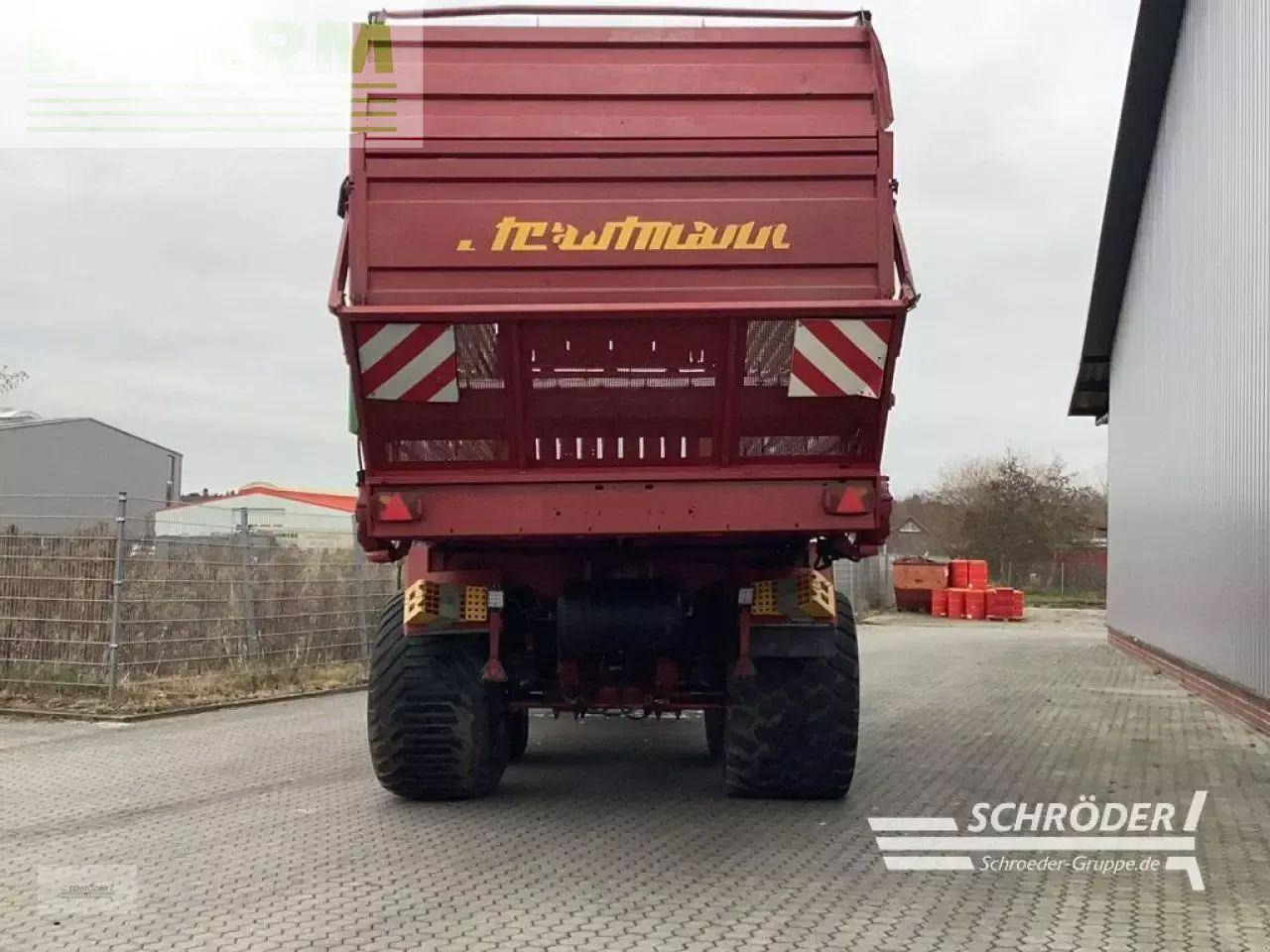 Strautmann giga vitesse 4 do duo - Autochargeuse: photos 2 Strautmann giga vitesse 4 do duo - Autochargeuse: photos 2