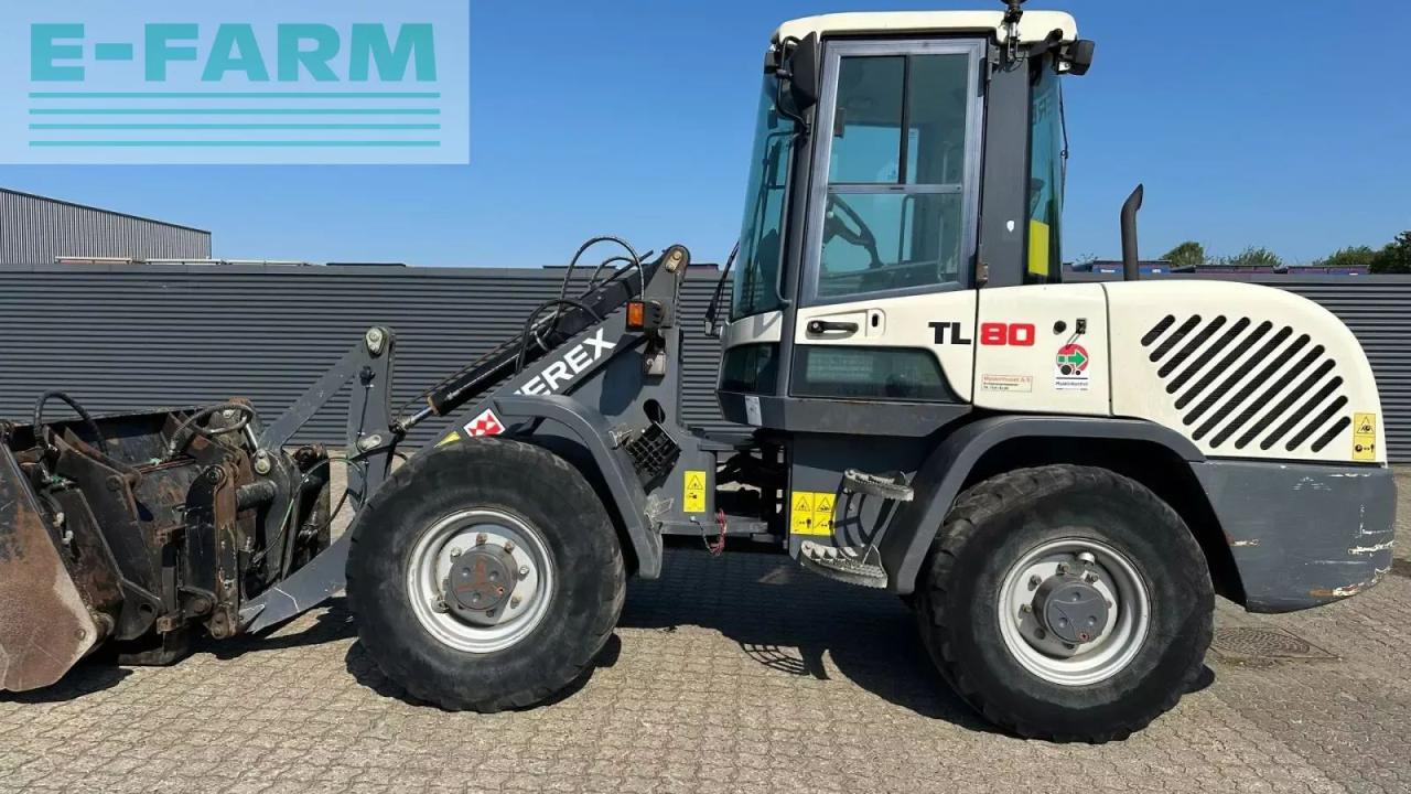 Terex tl80 - Mini pelle: photos 1 Terex tl80 - Mini pelle: photos 1