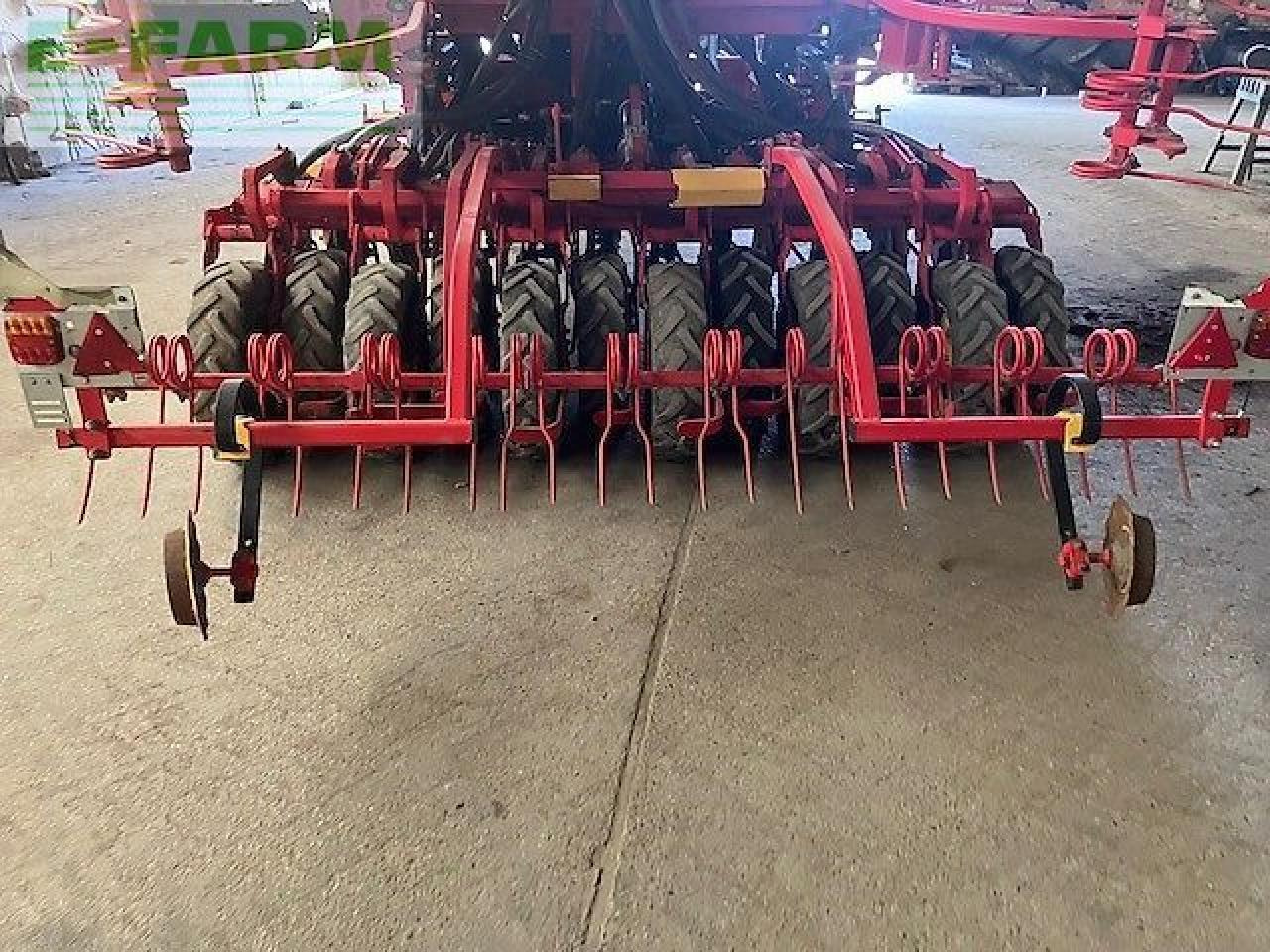 Väderstad rapid 400 s - Semoir: photos 4 Väderstad rapid 400 s - Semoir: photos 4