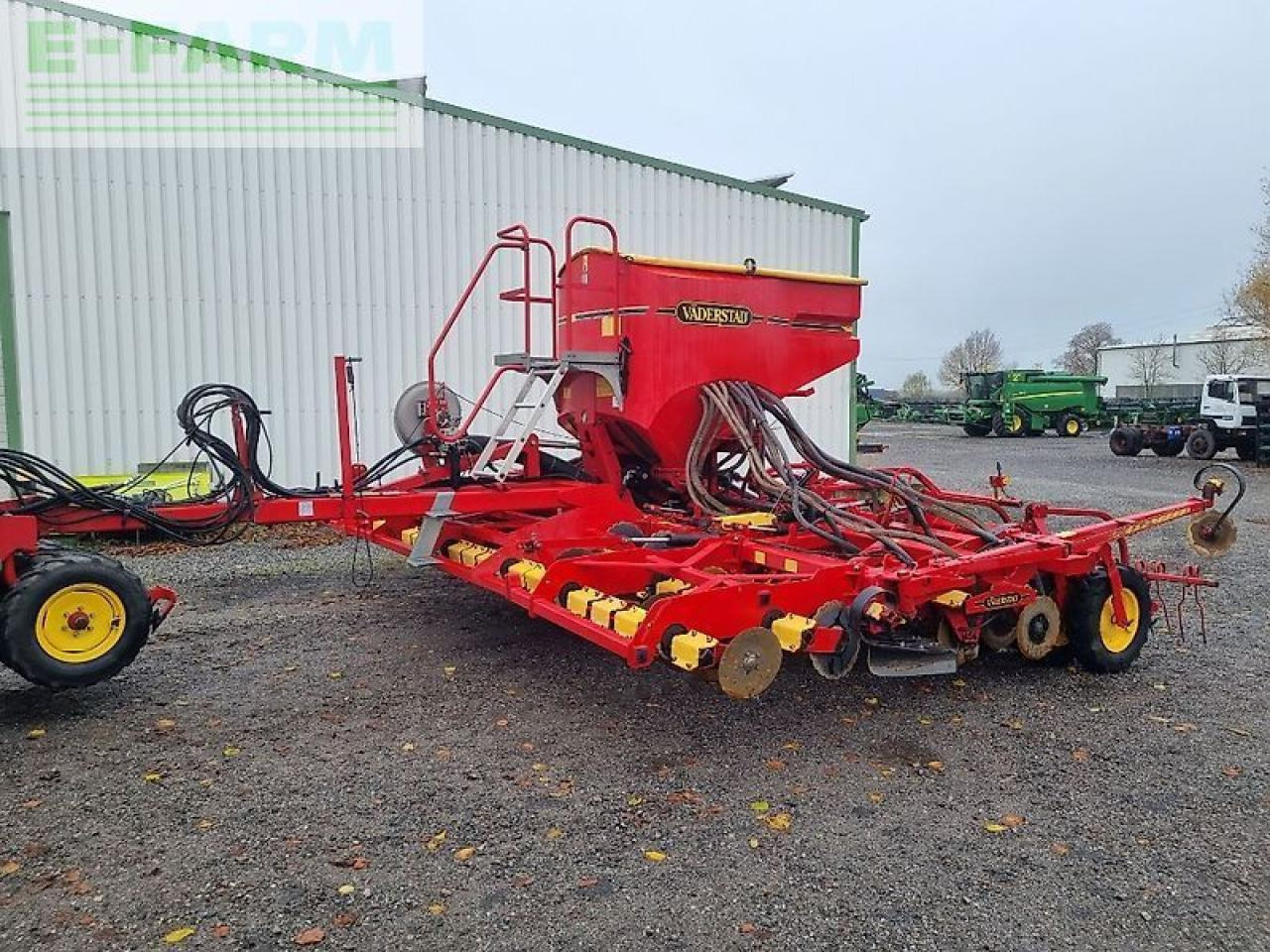 Väderstad rapid a 600 s - Semoir: photos 1 Väderstad rapid a 600 s - Semoir: photos 1