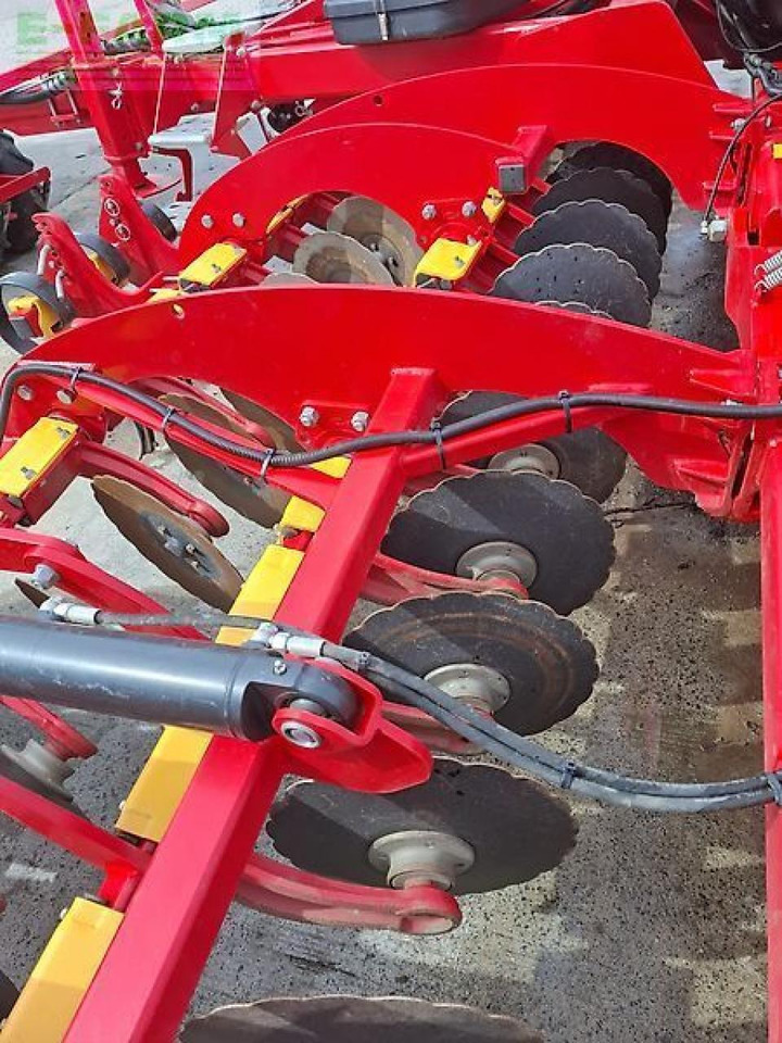 Väderstad rapid rda 600 s - Semoir: photos 3 Väderstad rapid rda 600 s - Semoir: photos 3