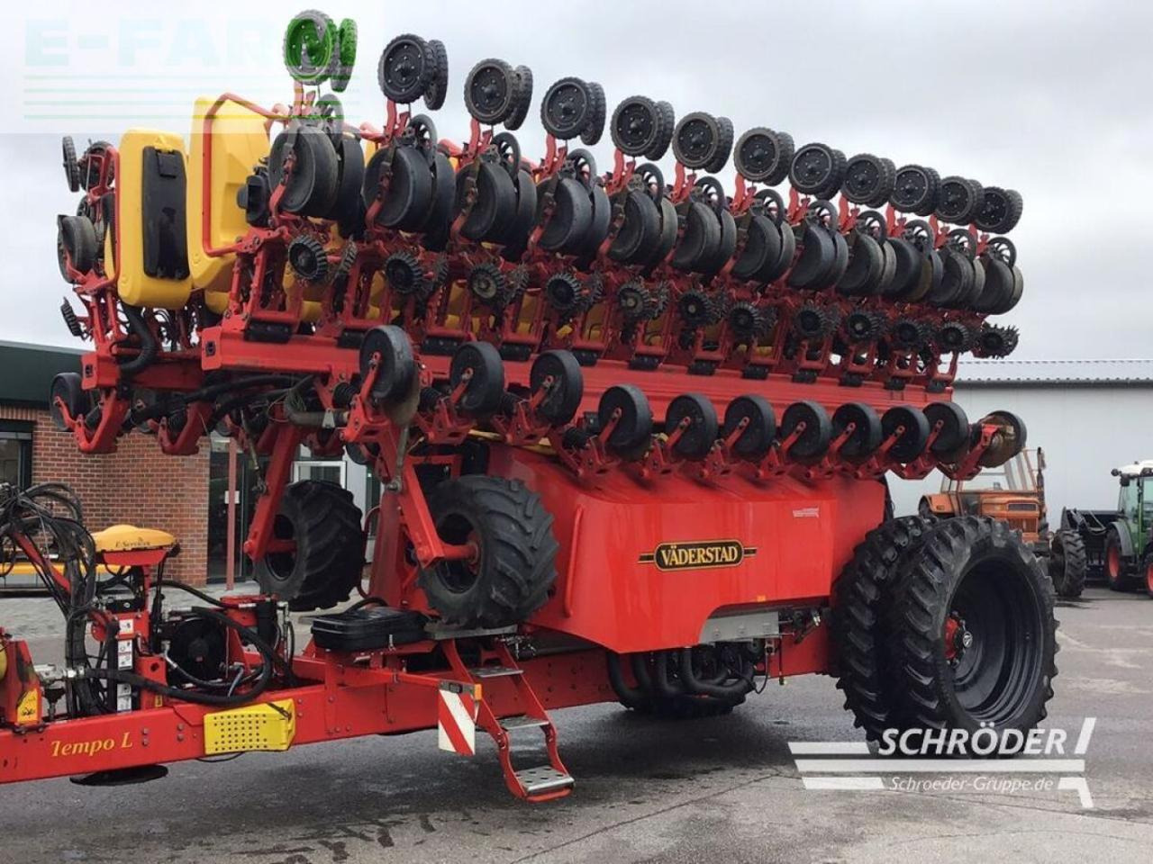 Väderstad tempo l 24 - Semoir monograine: photos 1 Väderstad tempo l 24 - Semoir monograine: photos 1