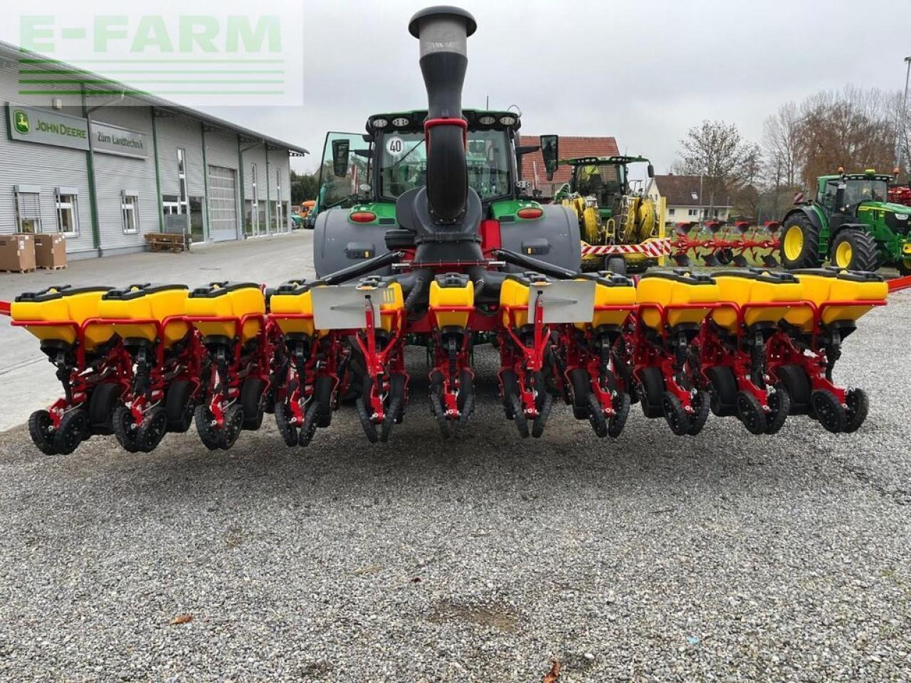 Väderstad tempo v12 - Semoir monograine: photos 1 Väderstad tempo v12 - Semoir monograine: photos 1