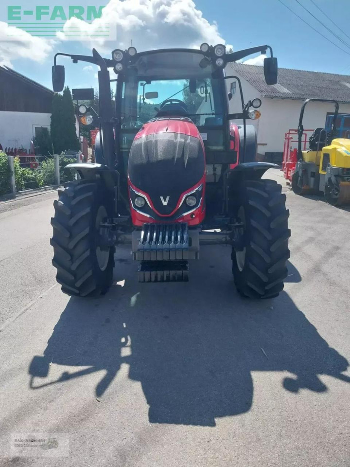 Valtra a 85 - Tracteur agricole: photos 2 Valtra a 85 - Tracteur agricole: photos 2
