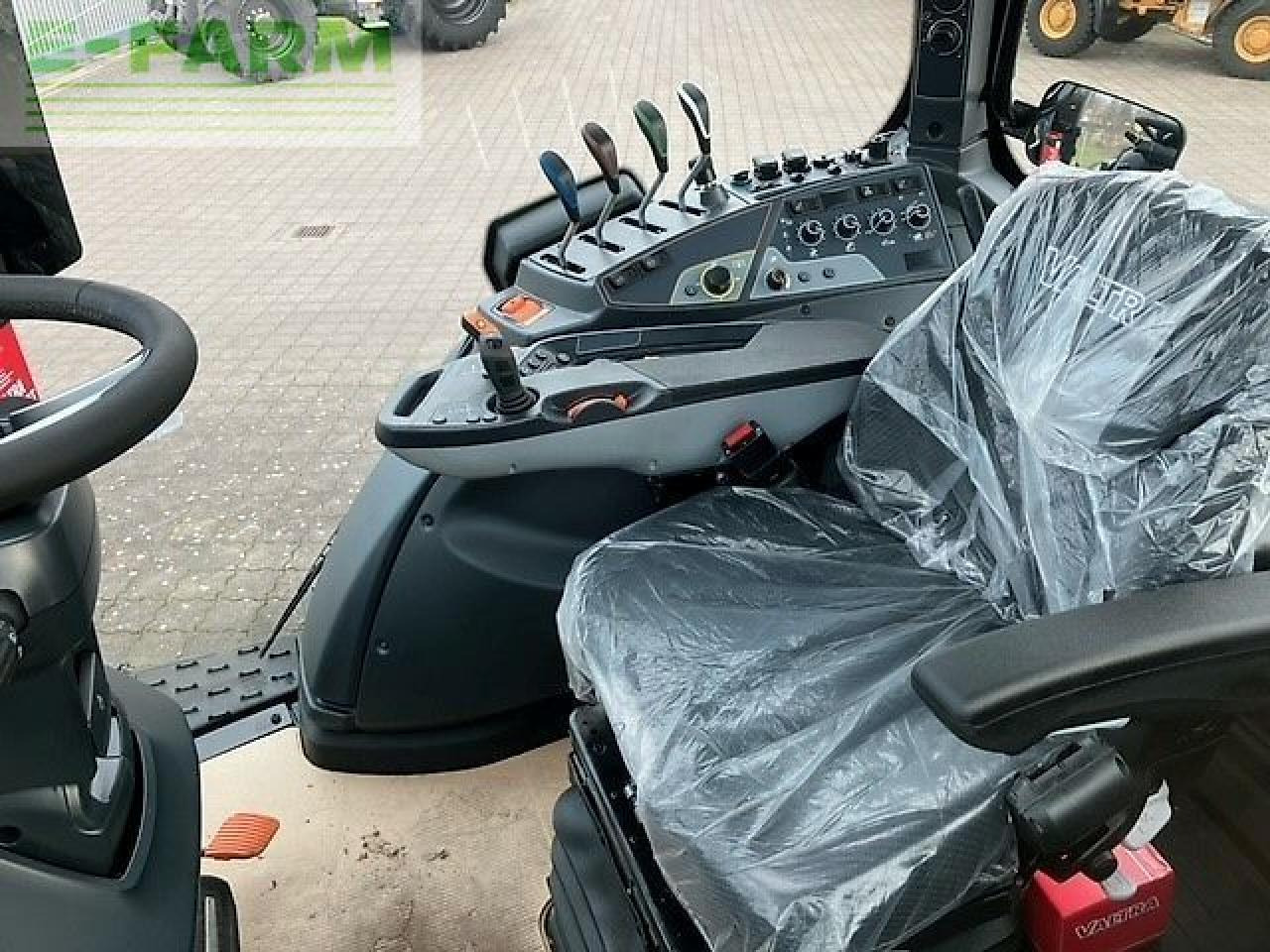 Valtra n155ea - Tracteur agricole: photos 4 Valtra n155ea - Tracteur agricole: photos 4