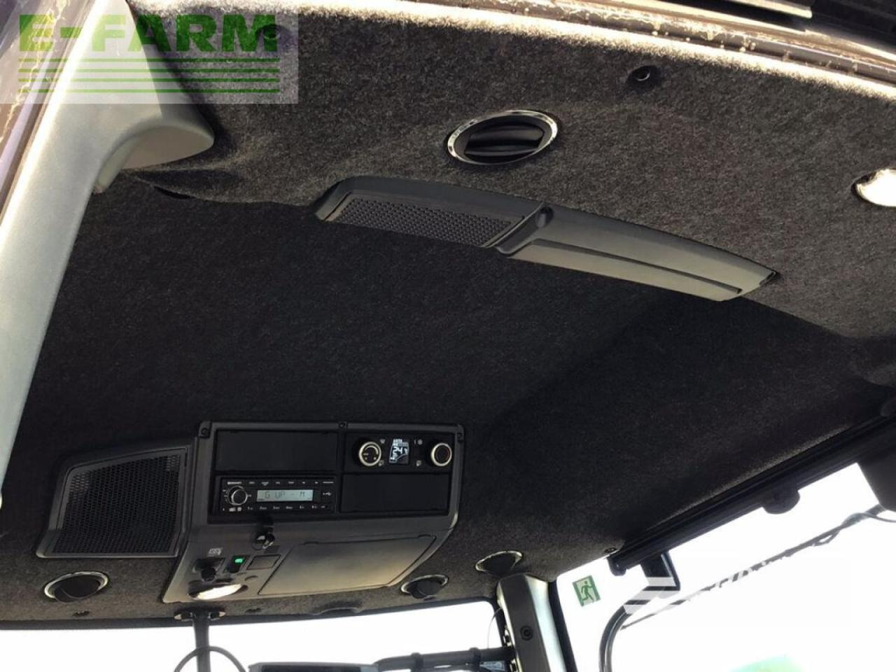 Valtra q 305 - Tracteur agricole: photos 5 Valtra q 305 - Tracteur agricole: photos 5