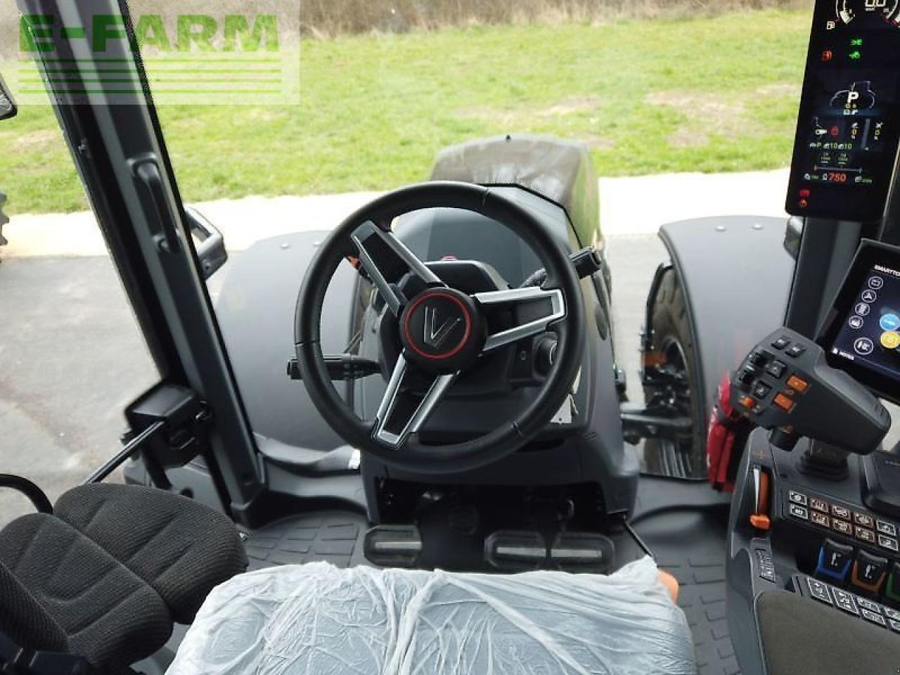 Tracteur agricole Valtra q305: photos 15