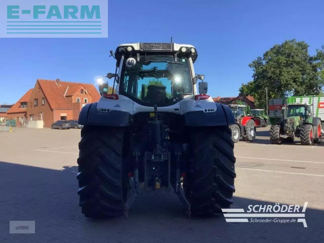 Valtra t 174 ed smarttouch | rtk | unlimited - Tracteur agricole: photos 4 Valtra t 174 ed smarttouch | rtk | unlimited - Tracteur agricole: photos 4