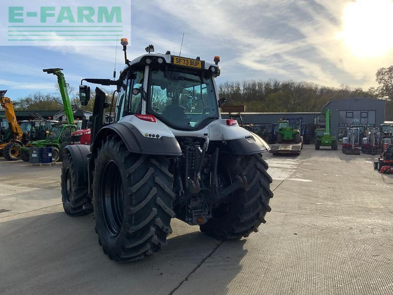 Valtra t195 versu unlimited tractor (st25161) Versu - Tracteur agricole: photos 5 Valtra t195 versu unlimited tractor (st25161) Versu - Tracteur agricole: photos 5