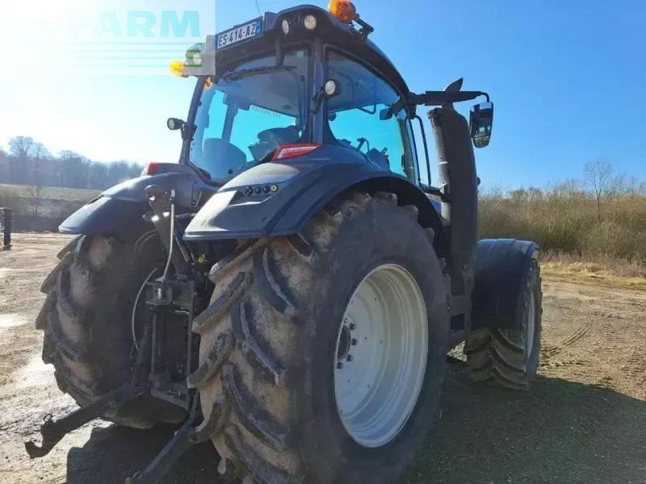Valtra t214 - Tracteur agricole: photos 4 Valtra t214 - Tracteur agricole: photos 4