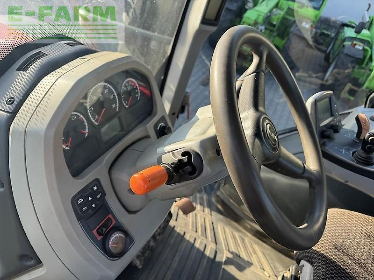 Tracteur agricole Valtra t234 versu Versu: photos 13