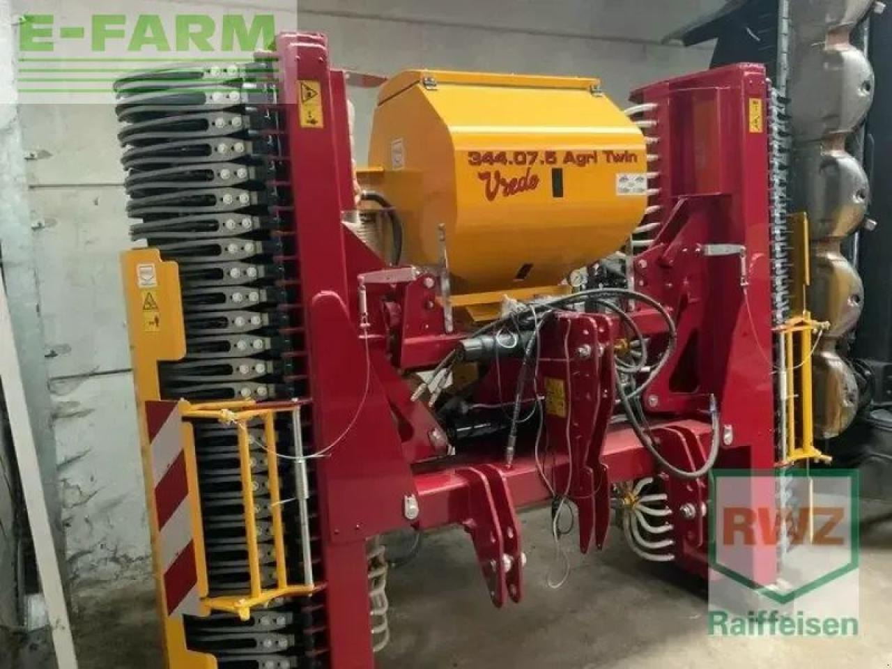 Vredo 344.07.5 agri twin - Semoir monograine: photos 2 Vredo 344.07.5 agri twin - Semoir monograine: photos 2