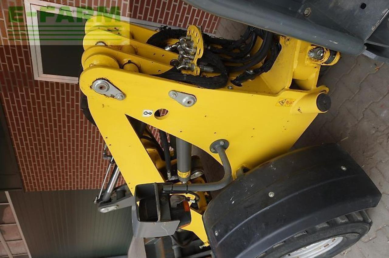 Weidemann wacker wl32 - Mini pelle: photos 5 Weidemann wacker wl32 - Mini pelle: photos 5