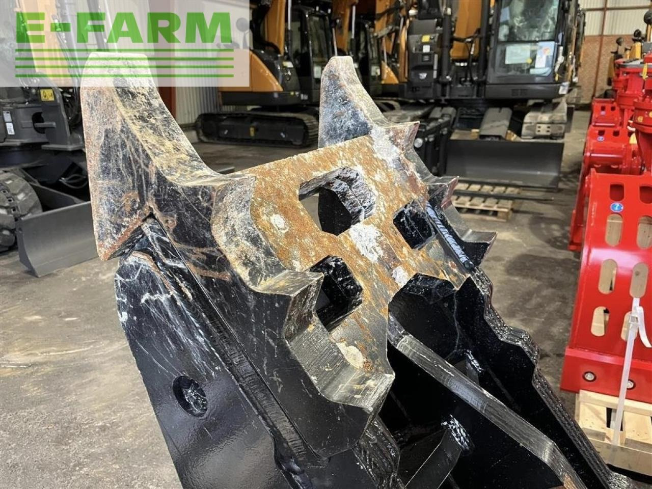 Cf240 - Cisaille de démolition pour Engins de chantier: photos 4 Cf240 - Cisaille de démolition pour Engins de chantier: photos 4