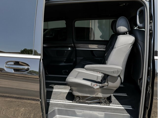 MERCEDES-BENZ EQV 300 Extralang,Avantgarde,8Sitze,2xelektr.Tür - Transport de personnes, Utilitaire électrique: photos 5 MERCEDES-BENZ EQV 300 Extralang,Avantgarde,8Sitze,2xelektr.Tür - Transport de personnes, Utilitaire électrique: photos 5