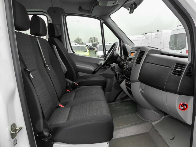 MERCEDES-BENZ Sprinter 311 CDI DOKA Pritsche,AHK,Standheizung - Utilitaire plateau, Utilitaire double cabine: photos 3 MERCEDES-BENZ Sprinter 311 CDI DOKA Pritsche,AHK,Standheizung - Utilitaire plateau, Utilitaire double cabine: photos 3