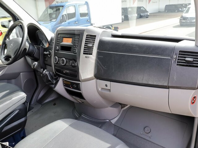 MERCEDES-BENZ Sprinter 316CDI DOKA,Allrad,Klima,AHK3,5To,TCO - Utilitaire rideaux coulissants (PLSC), Utilitaire double cabine: photos 3 MERCEDES-BENZ Sprinter 316CDI DOKA,Allrad,Klima,AHK3,5To,TCO - Utilitaire rideaux coulissants (PLSC), Utilitaire double cabine: photos 3