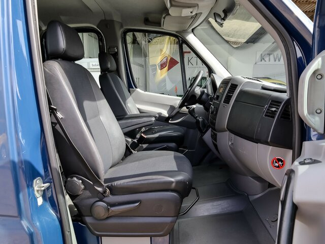 MERCEDES-BENZ Sprinter 316CDI DOKA,Allrad,Klima,AHK3,5To,TCO - Utilitaire rideaux coulissants (PLSC), Utilitaire double cabine: photos 2 MERCEDES-BENZ Sprinter 316CDI DOKA,Allrad,Klima,AHK3,5To,TCO - Utilitaire rideaux coulissants (PLSC), Utilitaire double cabine: photos 2