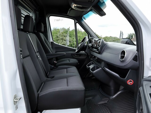 MERCEDES-BENZ Sprinter 317 CDI,3665mm,Automatik,Kamera - Fourgon utilitaire: photos 3 MERCEDES-BENZ Sprinter 317 CDI,3665mm,Automatik,Kamera - Fourgon utilitaire: photos 3